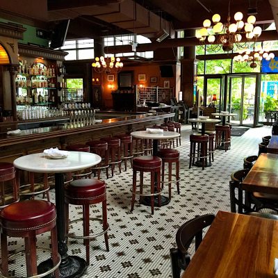 D4 Irish Pub and Cafe