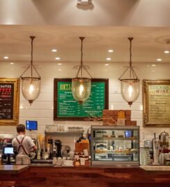 Cupitol Coffee & Eatery – West Loop