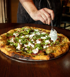 Bob's Pizza – Hyde Park