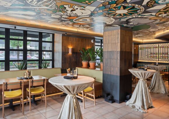 Casa Chi in Streeterville Chicago Happy Hour - HHRevolution